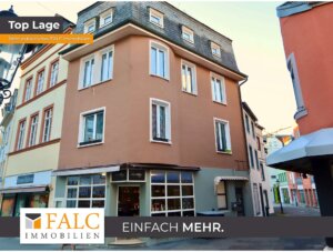 Historisches Stadthaus in der Fußgängerzone - renoviert - mit Potential